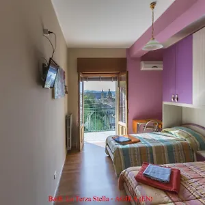 https://casa-albergo-la-terza-stella.sicilyhotelsitaly.net