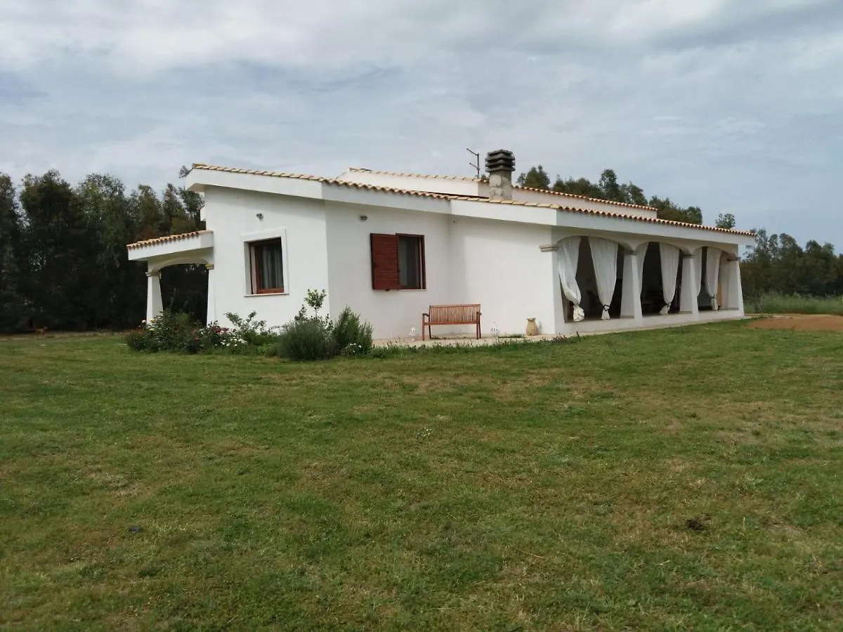 B&B Briosa Castiadas 0*,